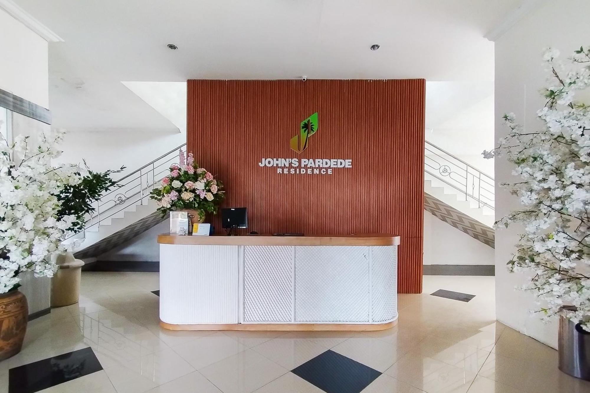 Reddoorz Near Focal Point Medan Hotel Sunggal Bagian luar foto